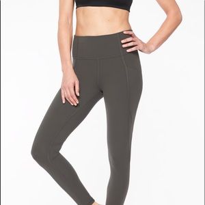 new!!  Ahleta Stash Pocket Salutation tight-NWT!